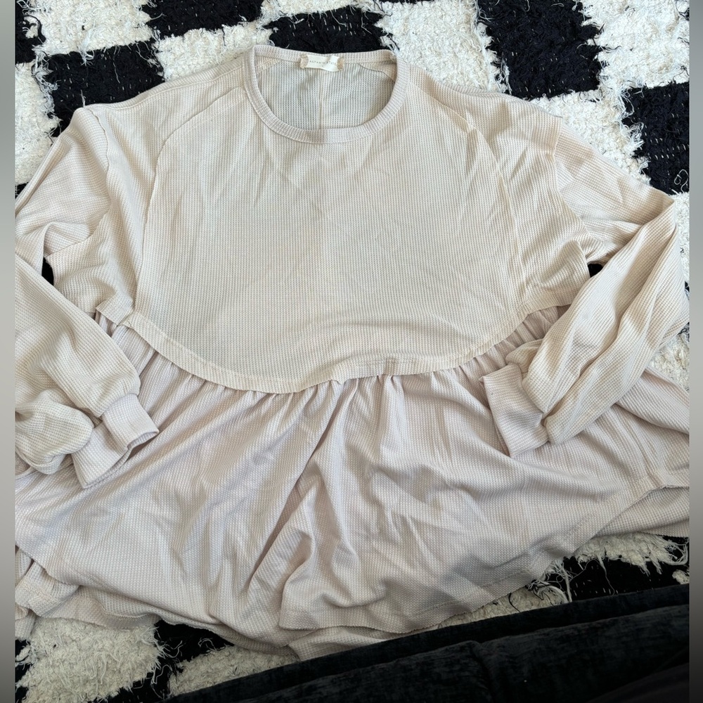 beige waffle altar’d state top